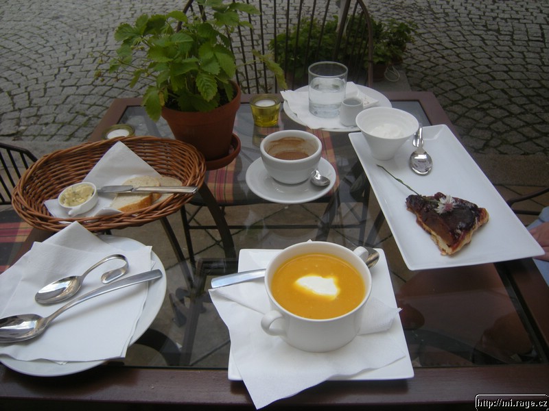DSCN9871.jpg