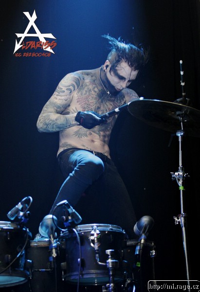 Combichrist 11 Abaton,Praha 14.3.2010 by Aldariss.jpg