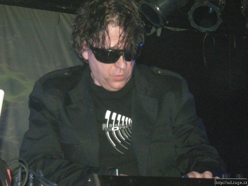DSCN7095.JPG