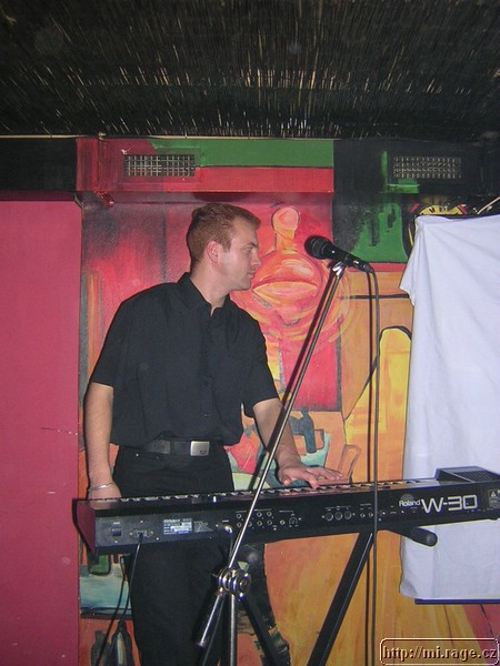 DSCN3995.JPG