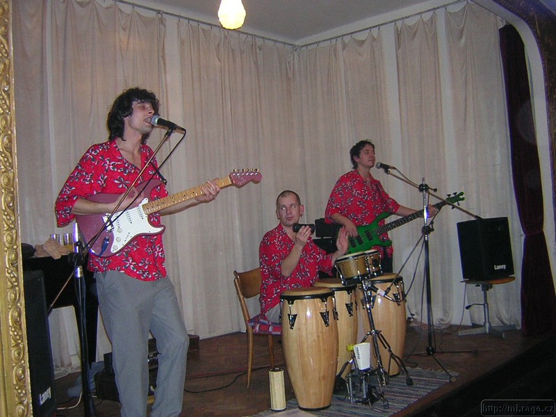DSCN8065.JPG