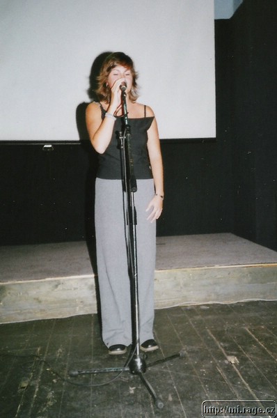 EP2003_08.jpg