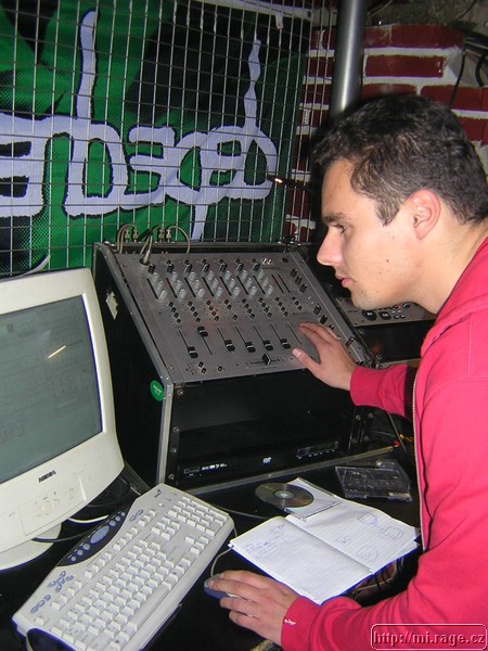 DSCN7931.JPG