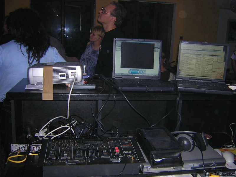 DSCN9557.JPG