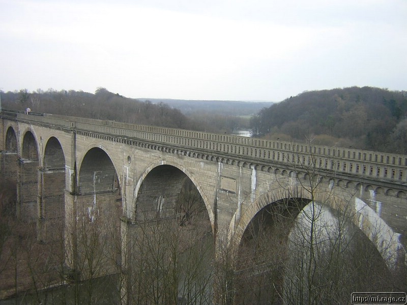 DSCN2100.JPG