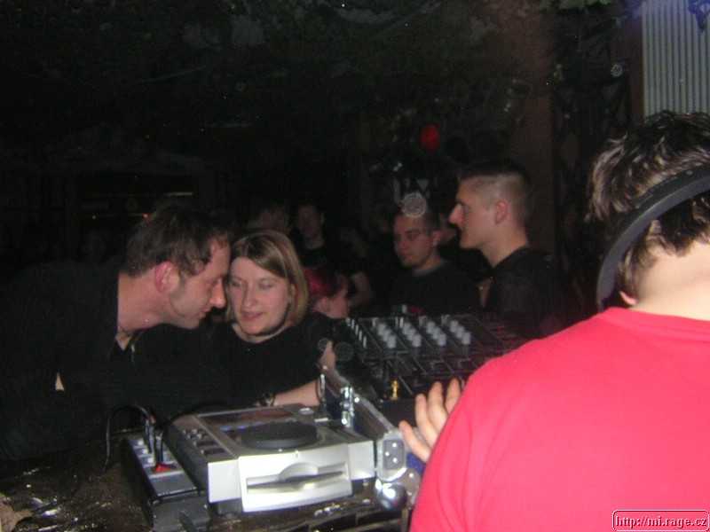 DSCN2015.JPG
