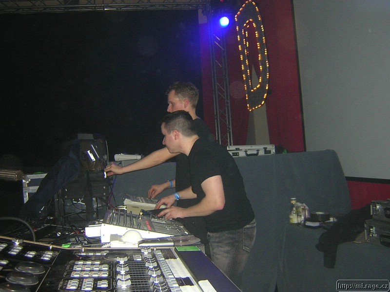DSCN2045.JPG
