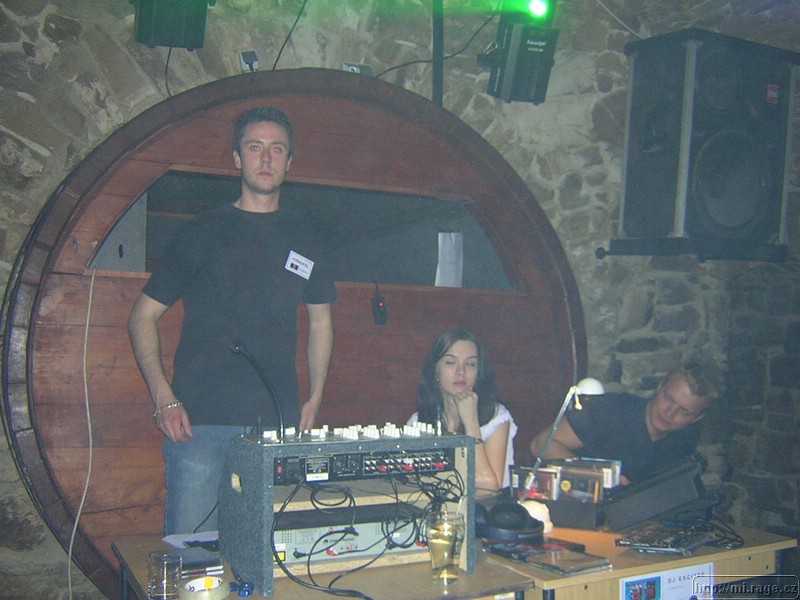 DSCN1067.JPG