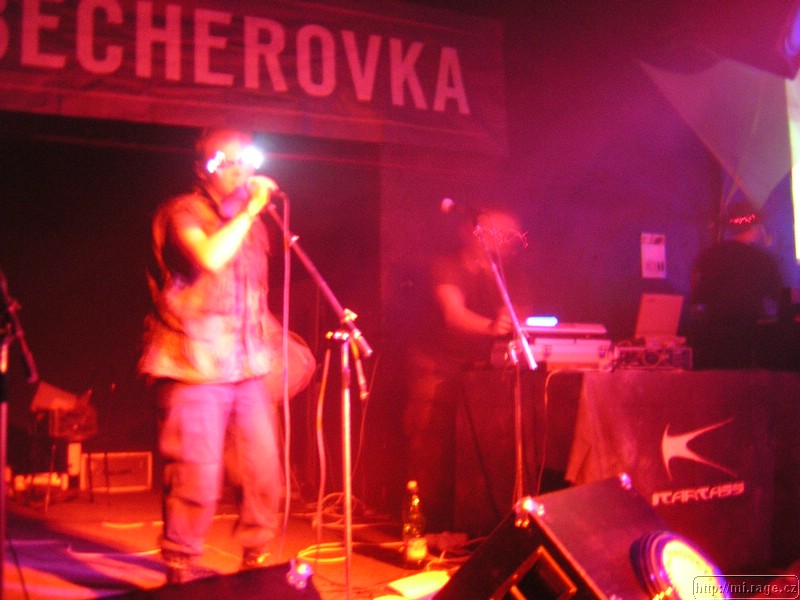 DSCN3963.JPG