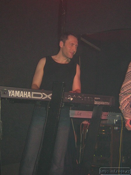 DSCN9220.JPG