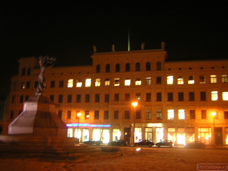 DSCN9443.JPG