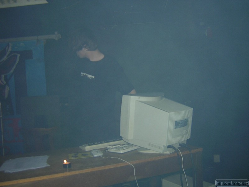 DSCN2033.JPG